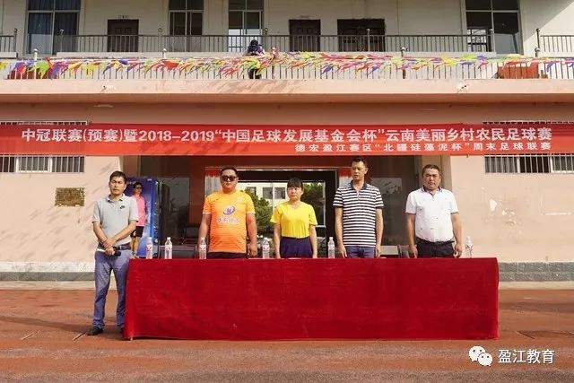 加拉塔萨雷助理教练称巴萨为欧冠热门，感到拉菲尼亚缺阵的松一口气